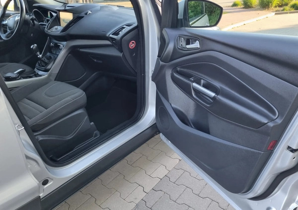 Ford Kuga cena 63900 przebieg: 86200, rok produkcji 2016 z Niepołomice małe 631